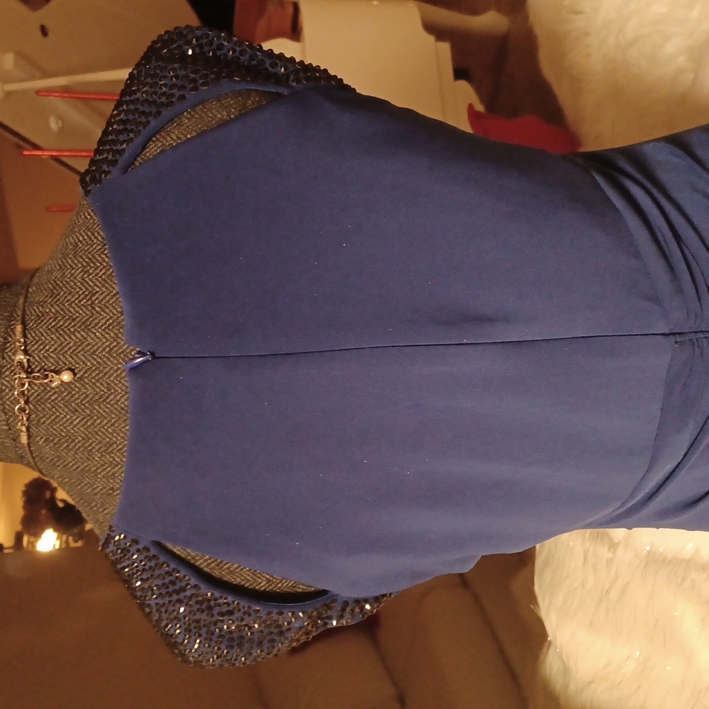 Cache Dress - Picture 8 of 14